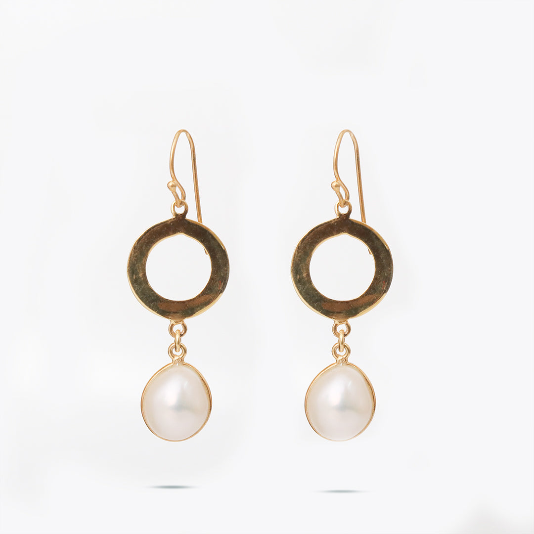 Radiant Pearl Drop Earrings-0