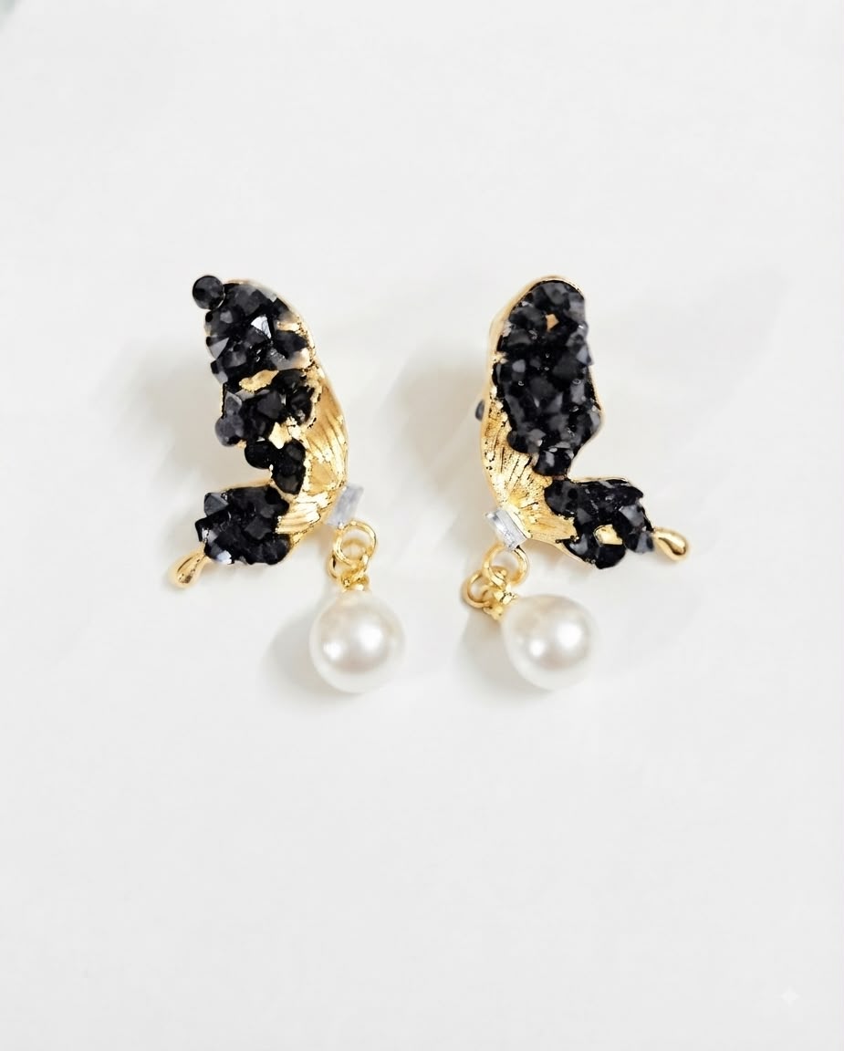 ✨ 12-Pair Korean Designer Earrings + Luxury Jewellery Box