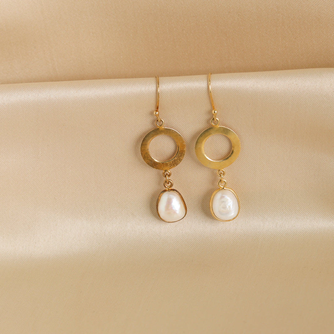 Radiant Pearl Drop Earrings-3